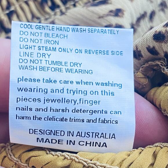 Elliatt Dress XL Leopard Print Smocked Babydoll Puff Sleeve Ruffle Low Back Mini - Picture 9 of 9